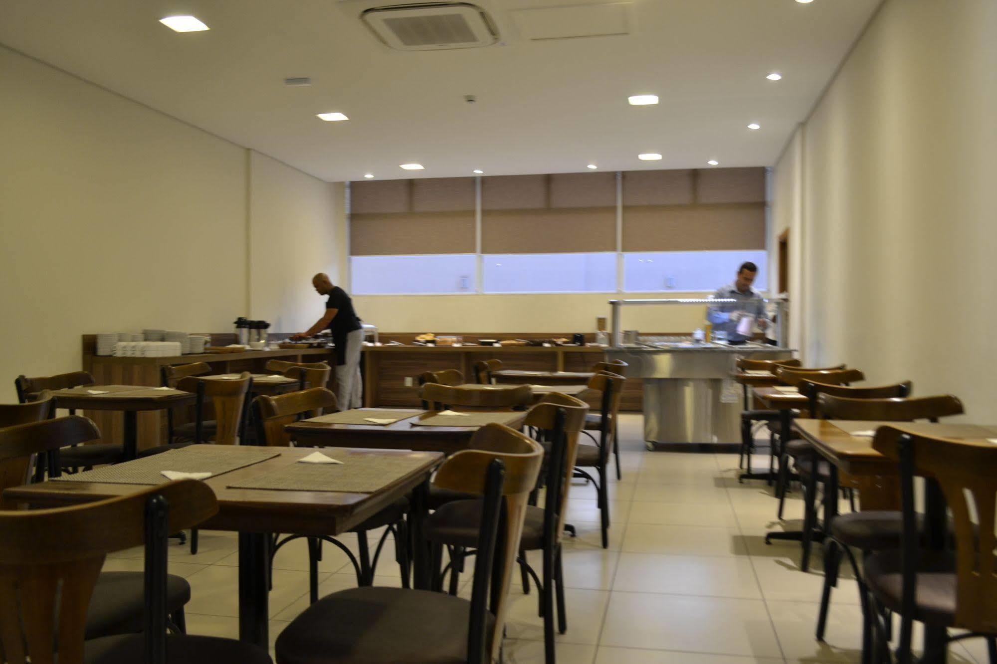 Hotel Malibu Inn Campinas  Exteriör bild