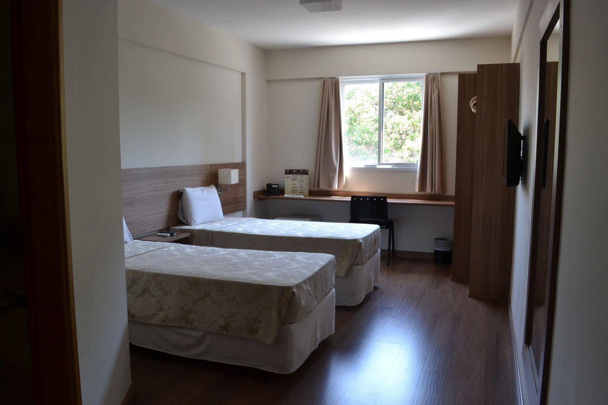 Hotel Malibu Inn Campinas  Exteriör bild