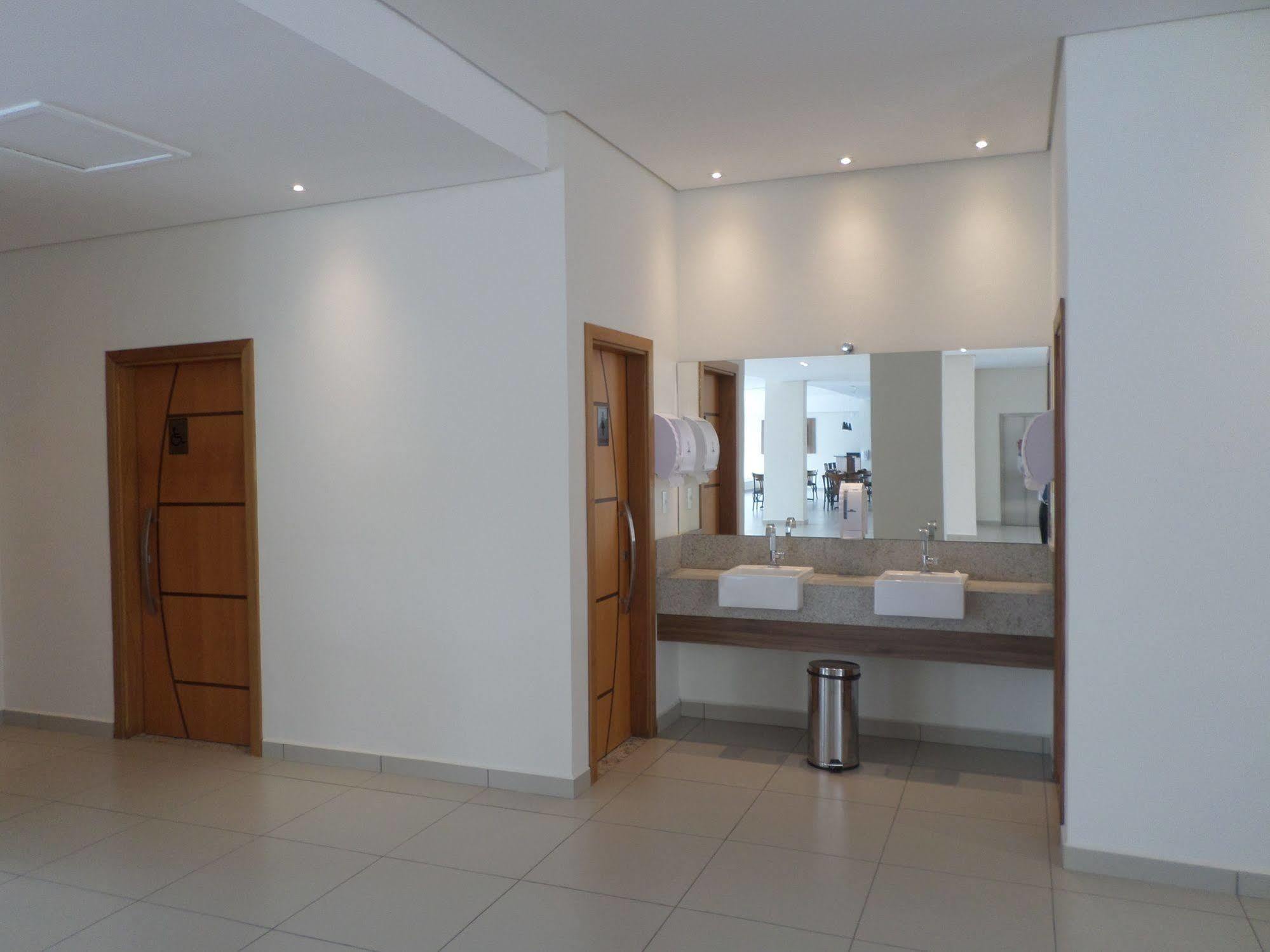 Hotel Malibu Inn Campinas  Exteriör bild